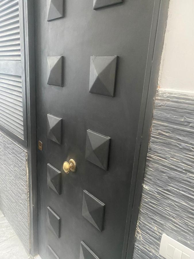 Apartment Mg House